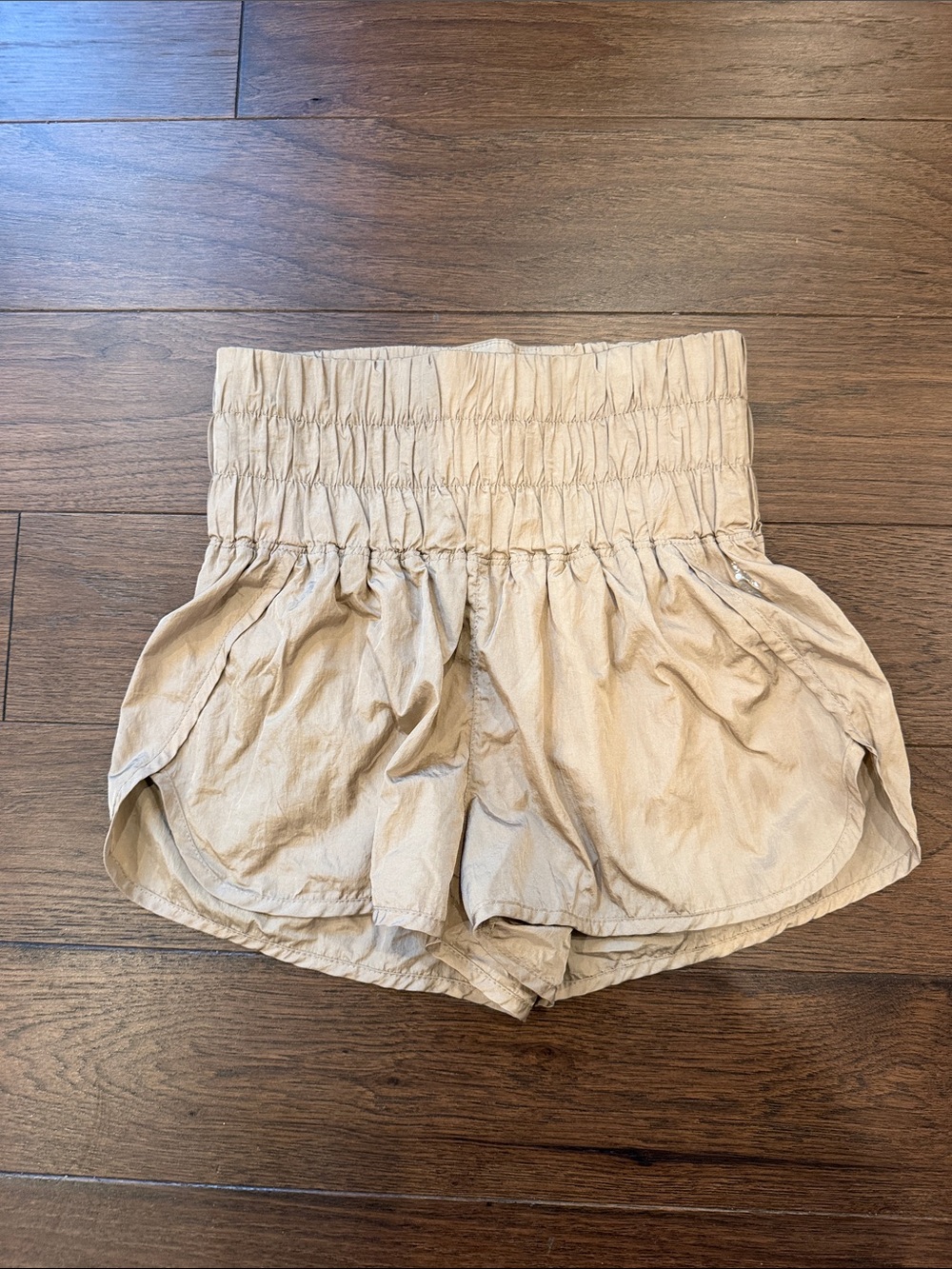 Free People Movement The Way Home Shorts Size Small in Beige Tan - C72-021